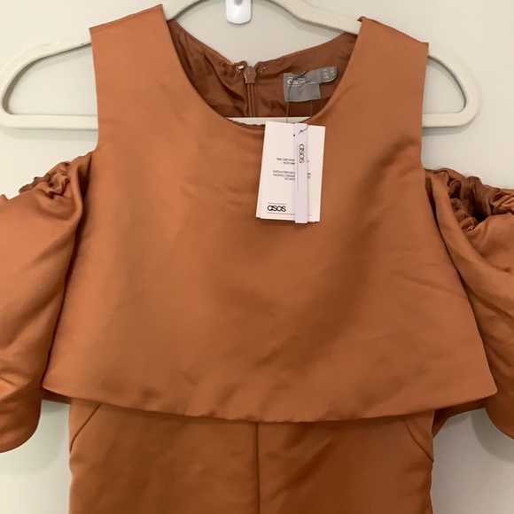 NWT Asos Bonded off the shoulder jumpsuit sz 6 - Picture 5 of 9